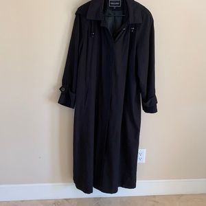 Gallery Black Single Breasted Trench Coat